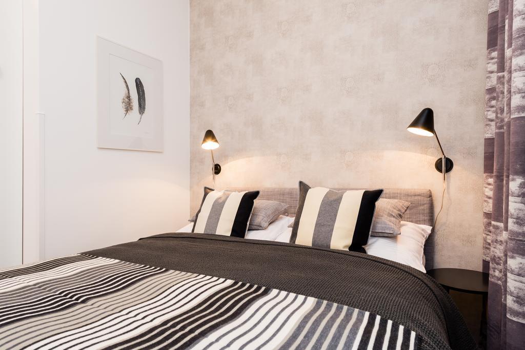 Modern Apartment Charvatova Prague Extérieur photo