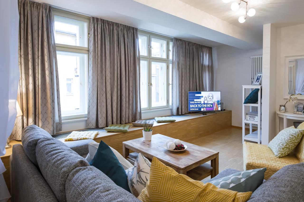Modern Apartment Charvatova Prague Extérieur photo