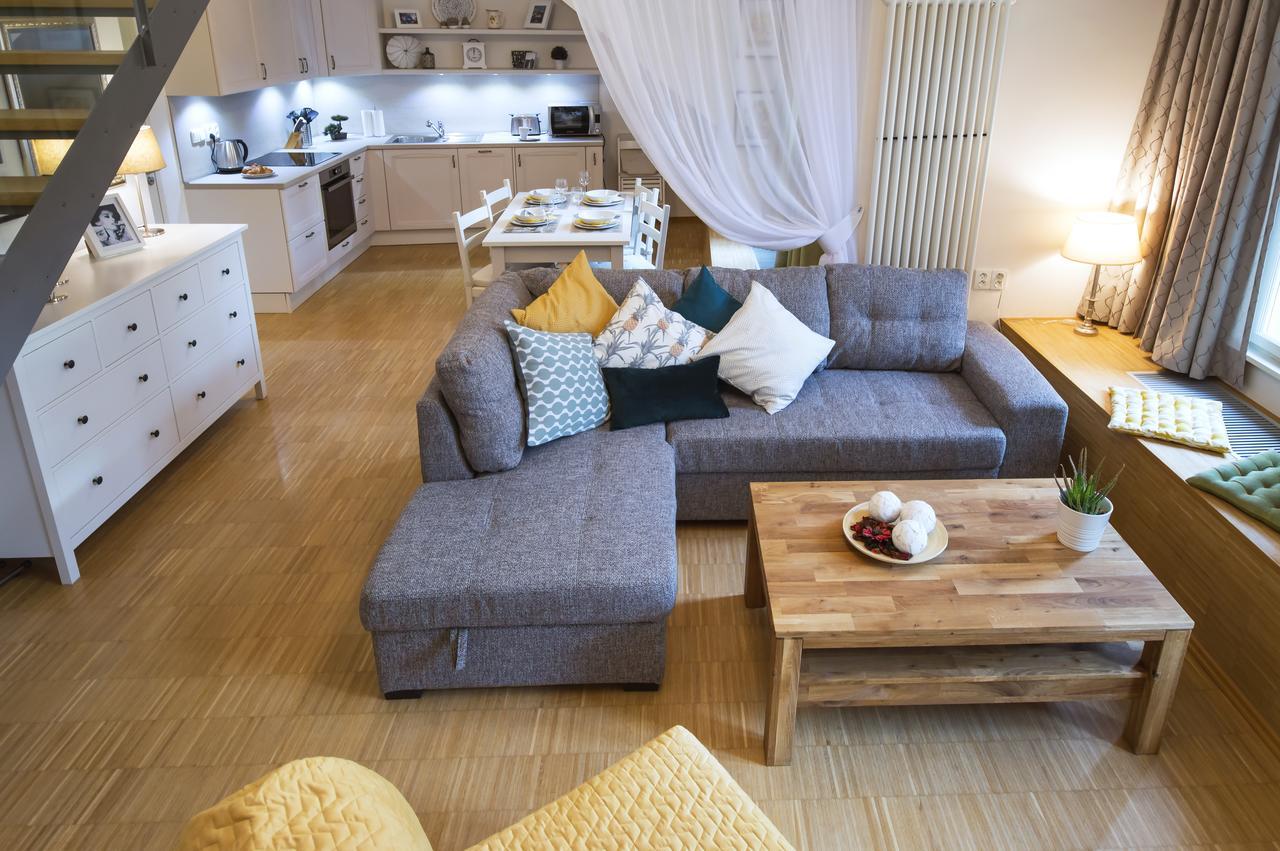 Modern Apartment Charvatova Prague Extérieur photo