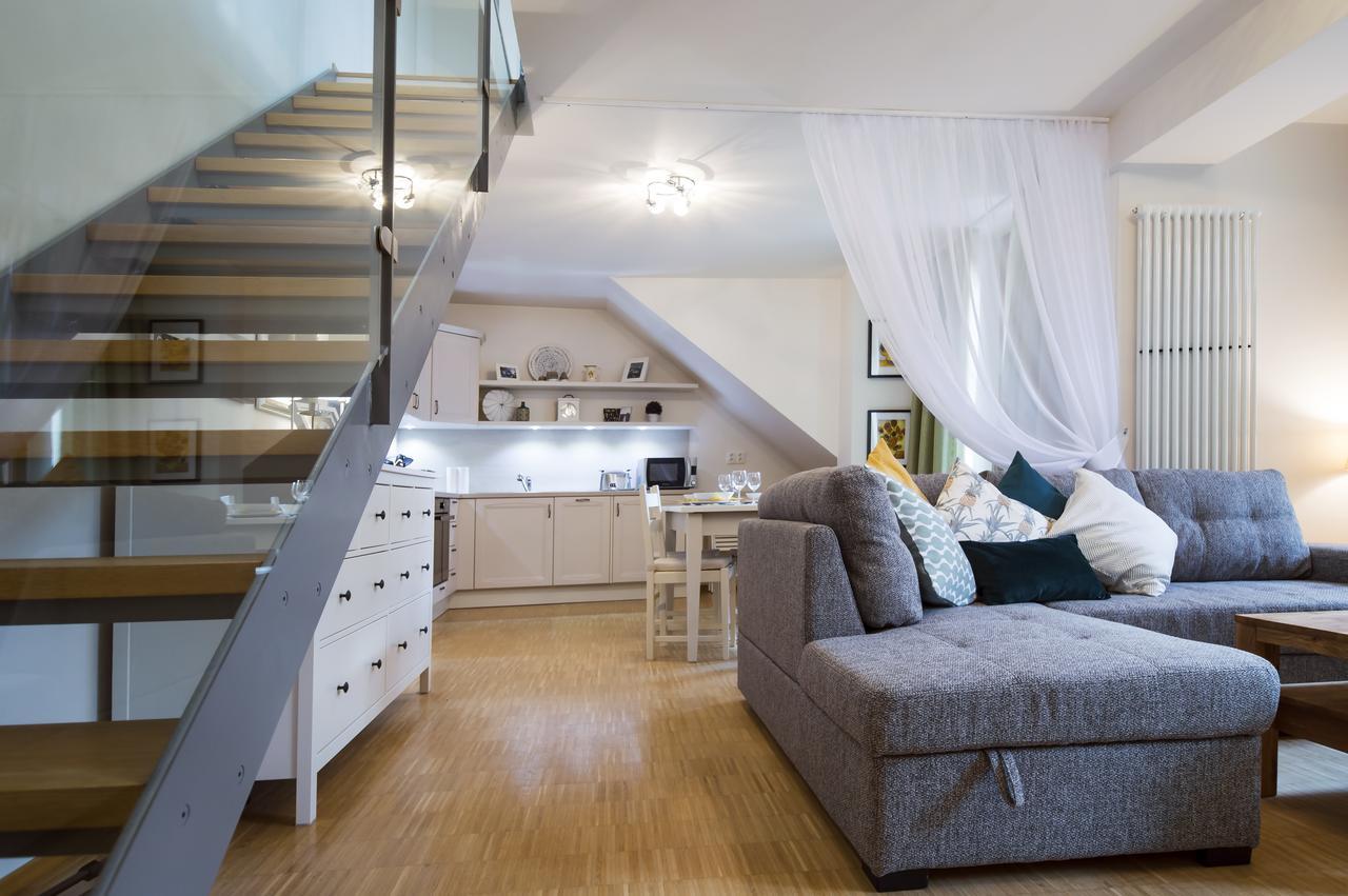Modern Apartment Charvatova Prague Extérieur photo