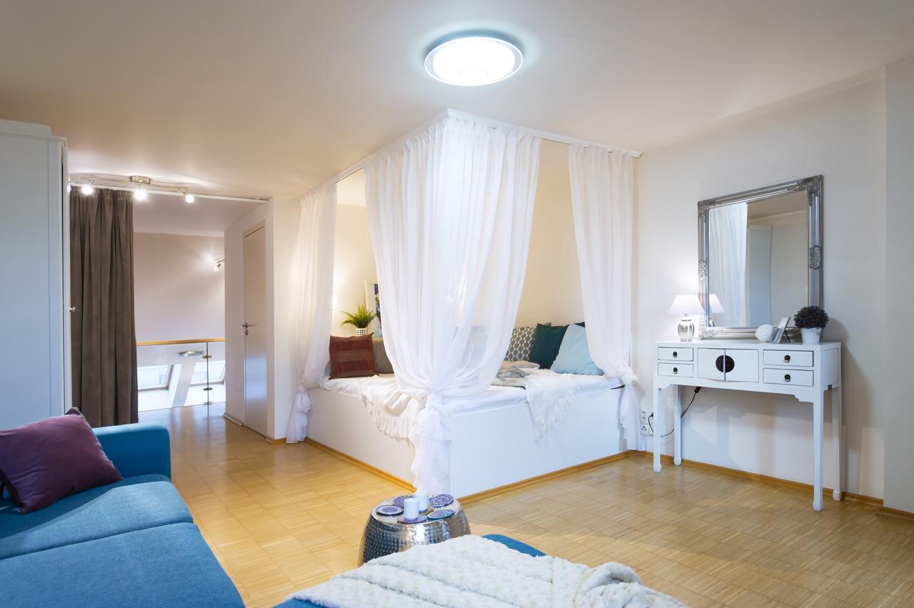 Modern Apartment Charvatova Prague Extérieur photo