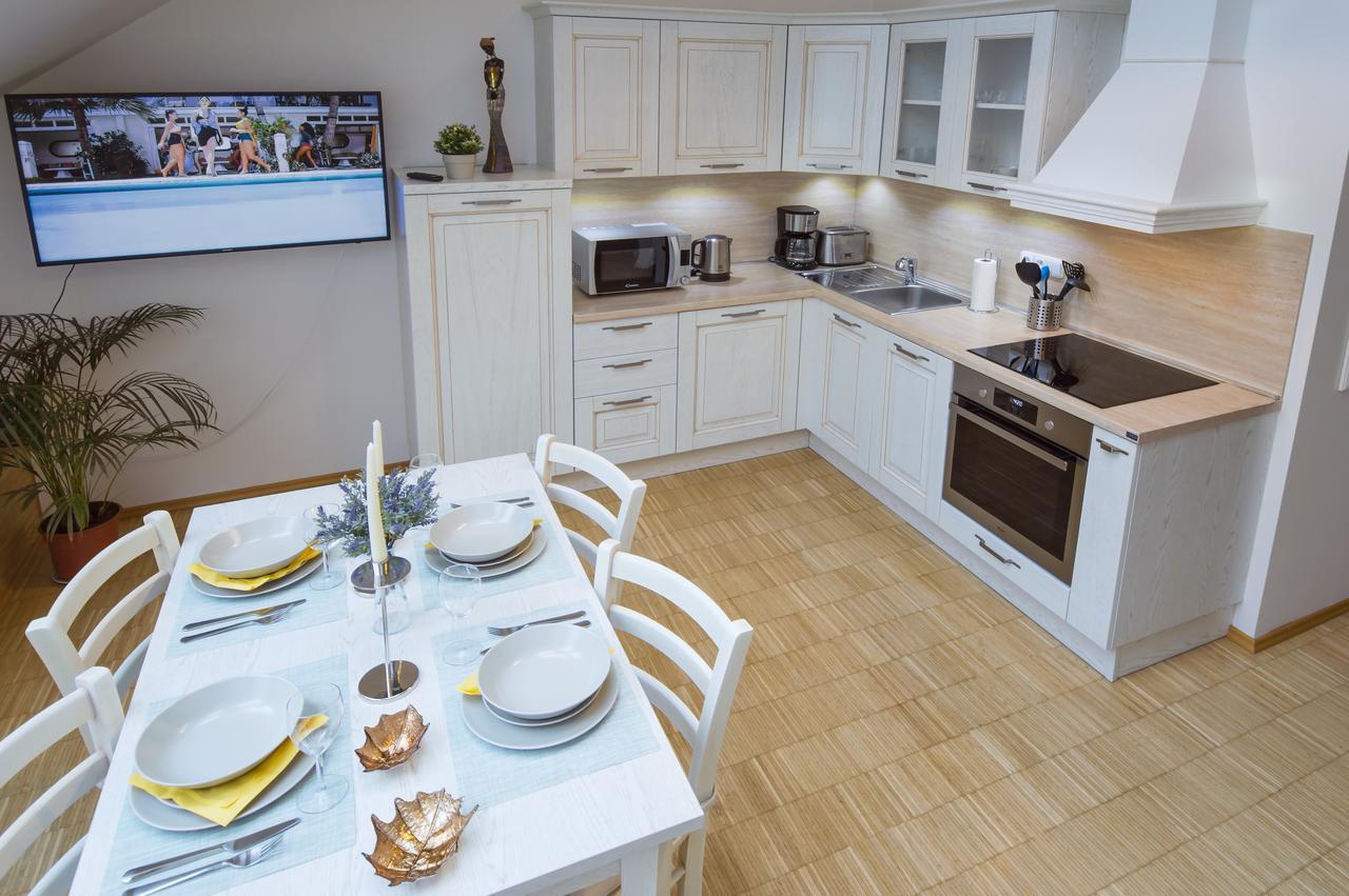 Modern Apartment Charvatova Prague Extérieur photo