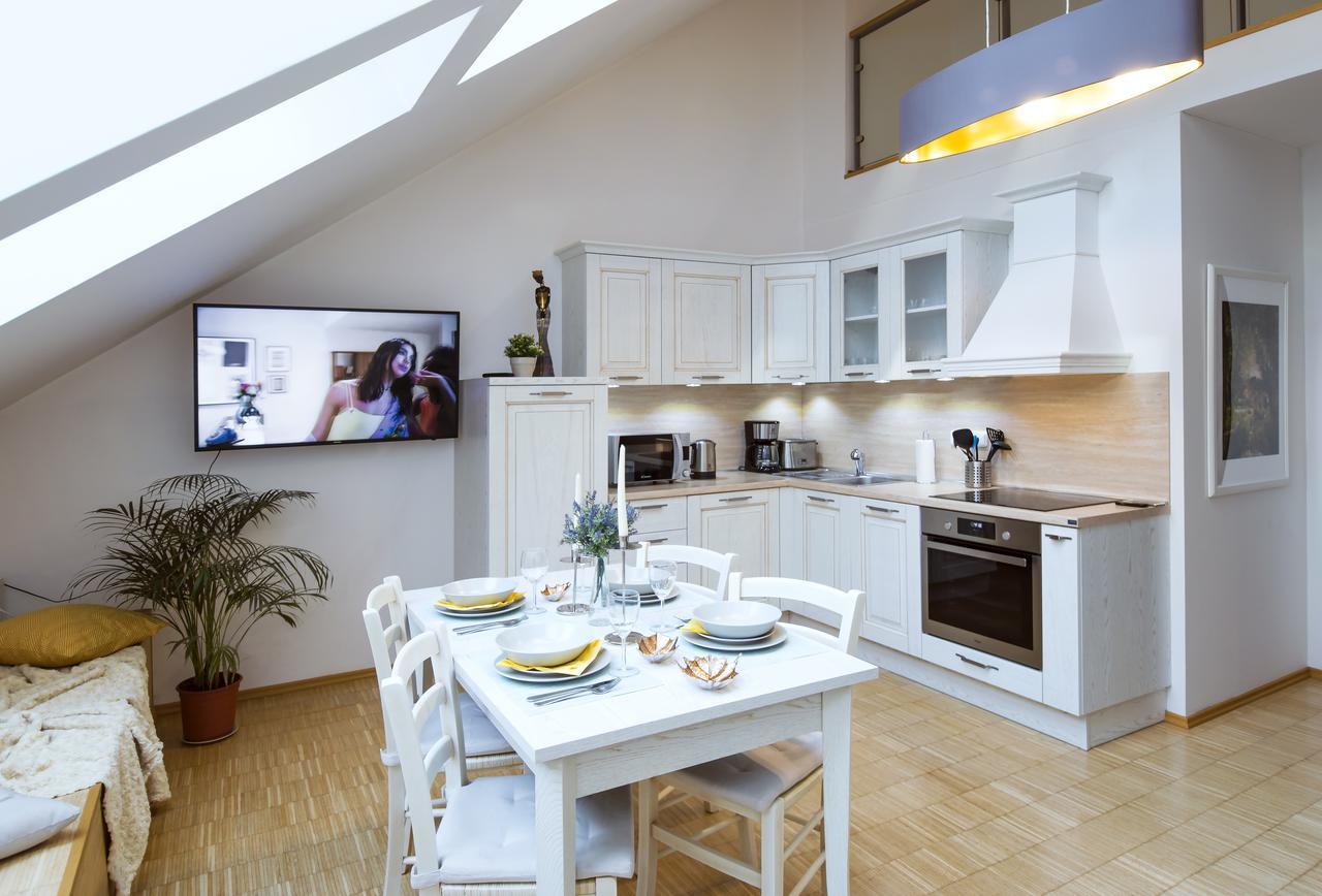 Modern Apartment Charvatova Prague Extérieur photo