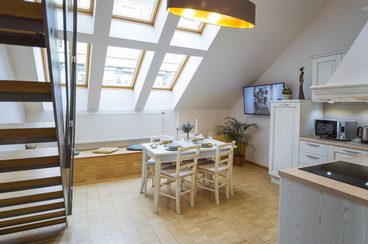 Modern Apartment Charvatova Prague Extérieur photo
