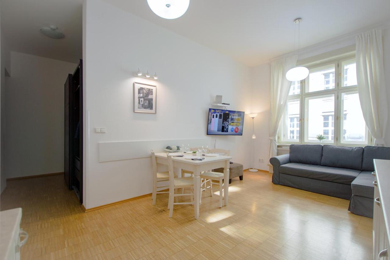 Modern Apartment Charvatova Prague Extérieur photo